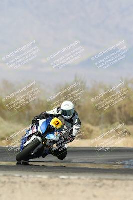 media/Apr-19-2025-CVMA (Sat) [[586b59ad56]]/Race 13-Amateur Supersport Open/